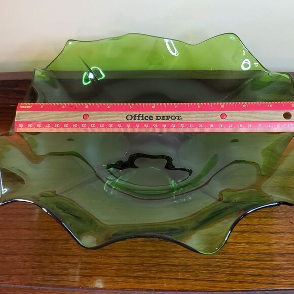 Vintage Green Ruffle Wavy Footed Fruit Bowl Cambridge Glass - Picture 8 of 8